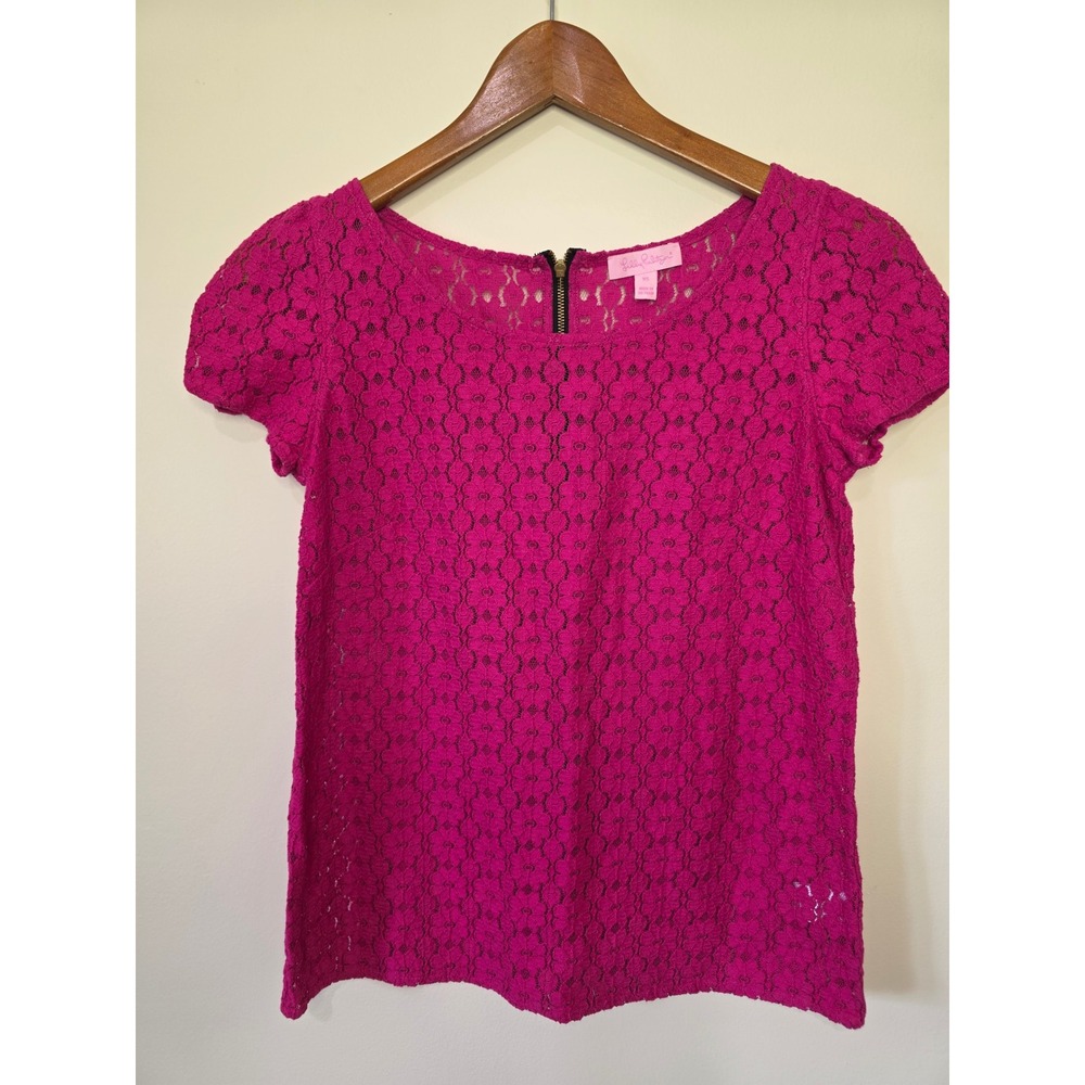 Lilly Pulitzer Lace Top Womens XS Pink Floral Short Sleeve Exposed Zipper Preppy